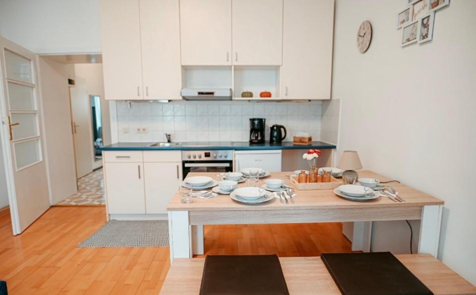 Raimond Apartment Top 27 Відень Екстер'єр фото